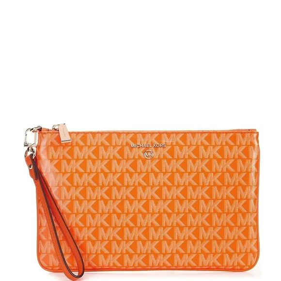 MICHAEL KORS LOGO JET SET CHARM LARGE TOP ZIP WRISTLET IN APRICOT - Picture 1 of 7